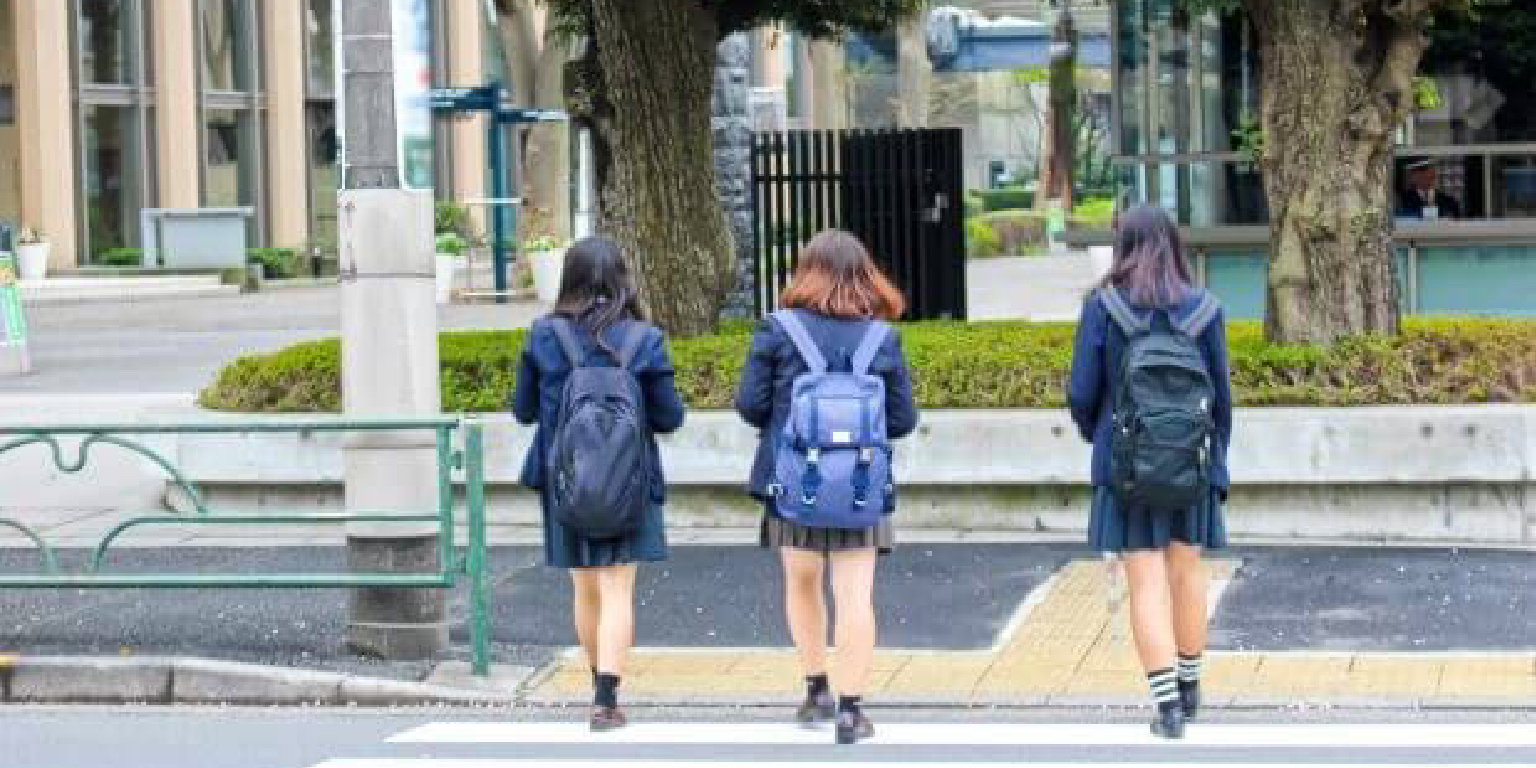 2004~05生まれの人!のカバー写真