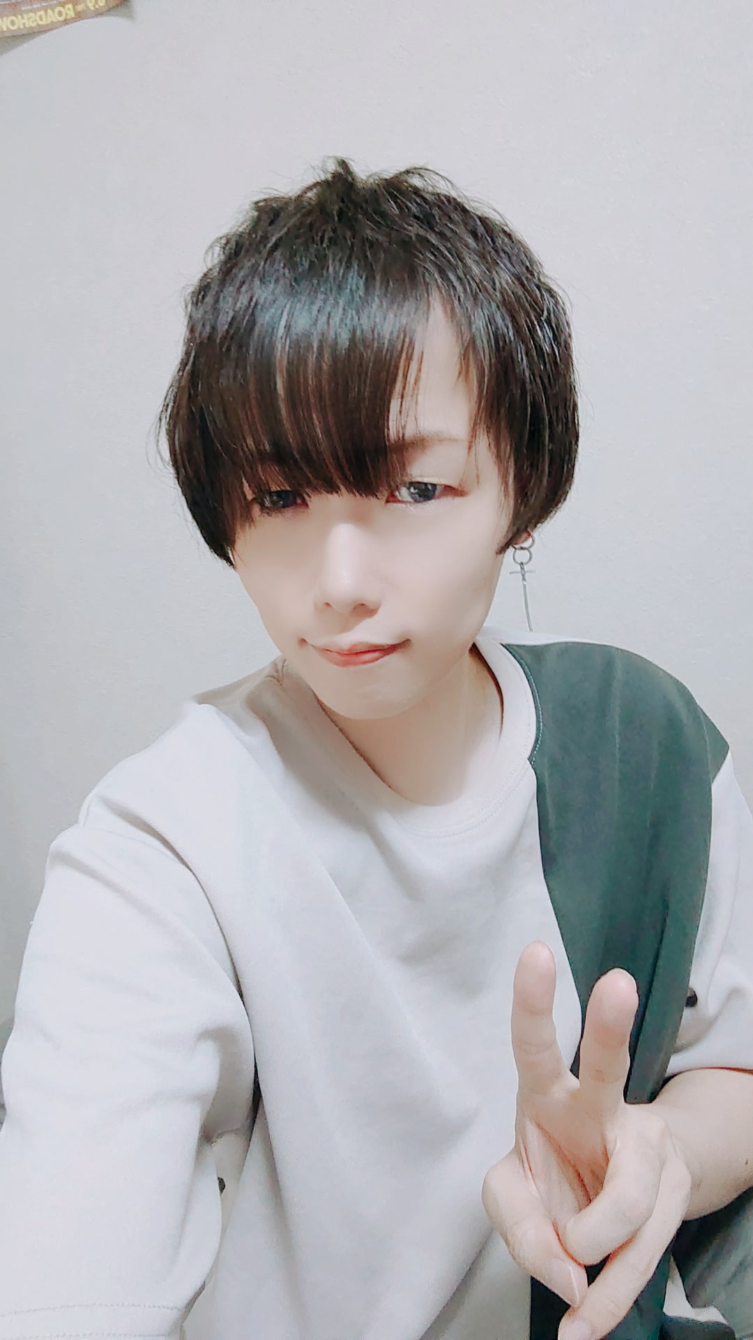 男 自 撮り